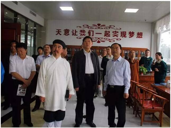 山東省政協(xié)常委、民宗委主任孫傳宏蒞臨天意考察參觀(guān)