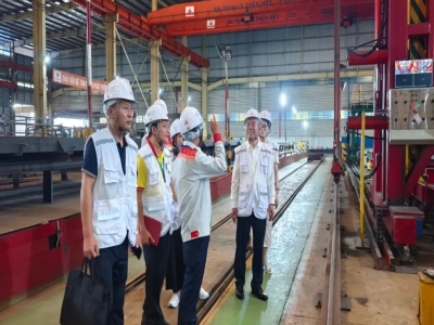 攜手共進 揚帆東盟｜天意機械董事長劉洪彬帶隊參觀越南Dai Dung Group，深化國際合作新篇章！