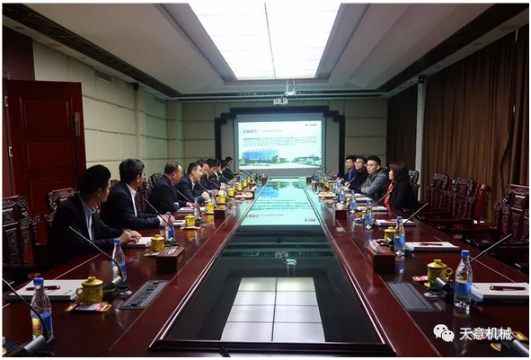 碧桂園集團副總裁兼采購中心總經理楊麗興一行蒞臨天意參觀考察 碧桂園集團副總裁兼采購中心總經理楊麗興一行蒞臨天意參觀考察